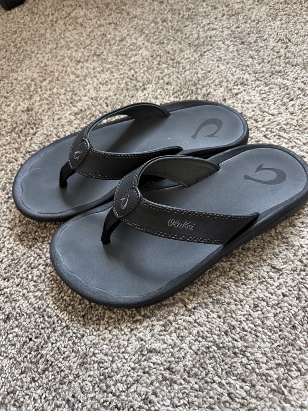 OluKai Black Cushion-Top Flip Flops